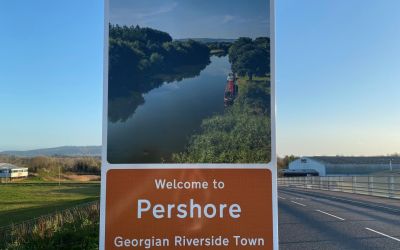 Welcome to Pershore: New Signs Honour the Town