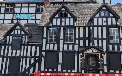 Wychavon steps in to secure Raven Hotel